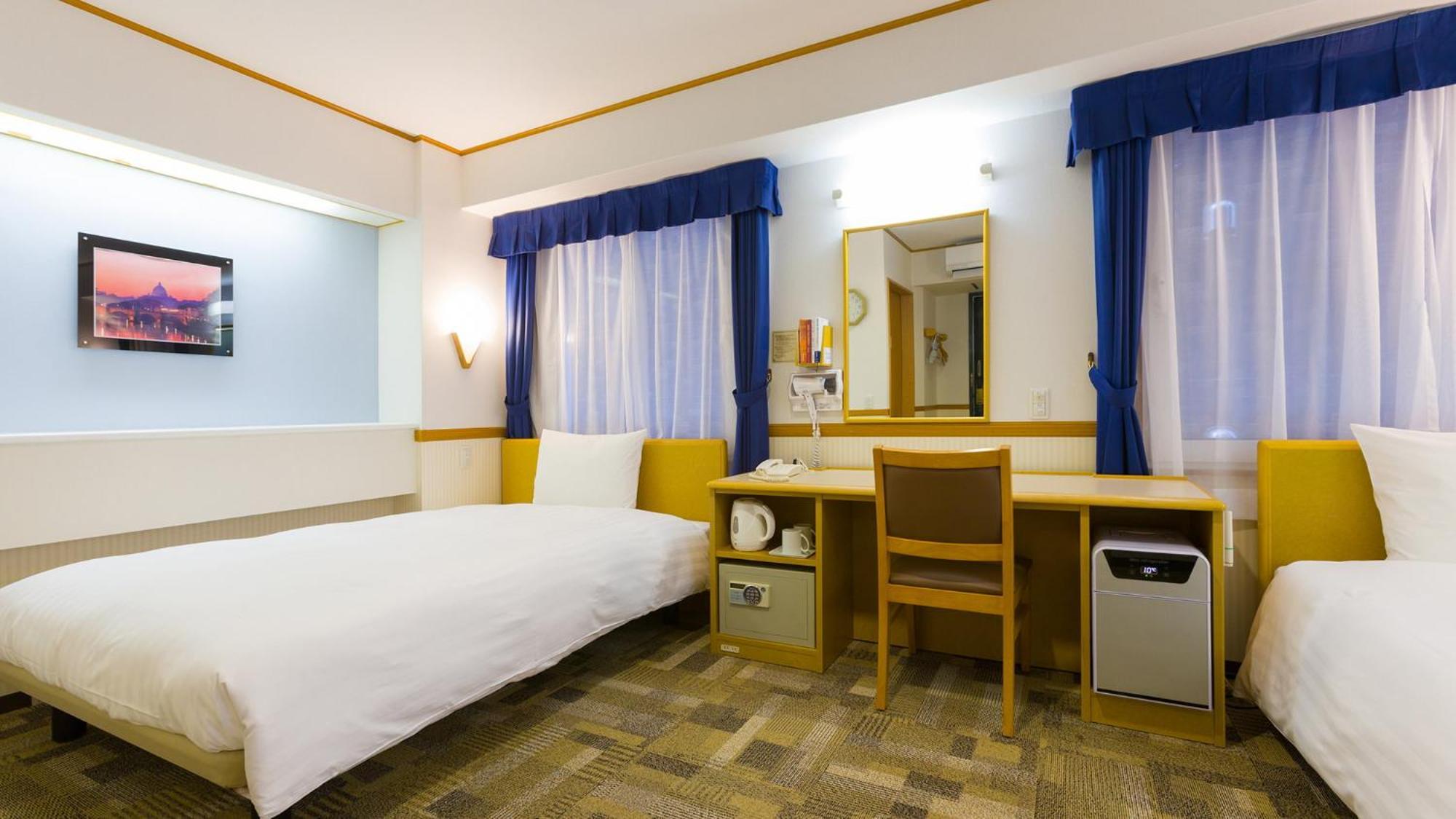 Toyoko Inn Tokyo Eki Shin Ohashi Mae Room photo