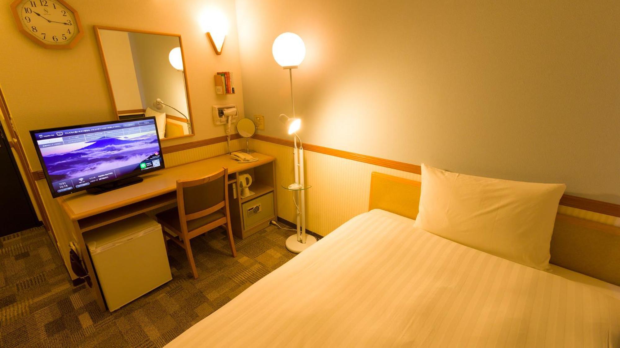 Toyoko Inn Tokyo Eki Shin Ohashi Mae Room photo