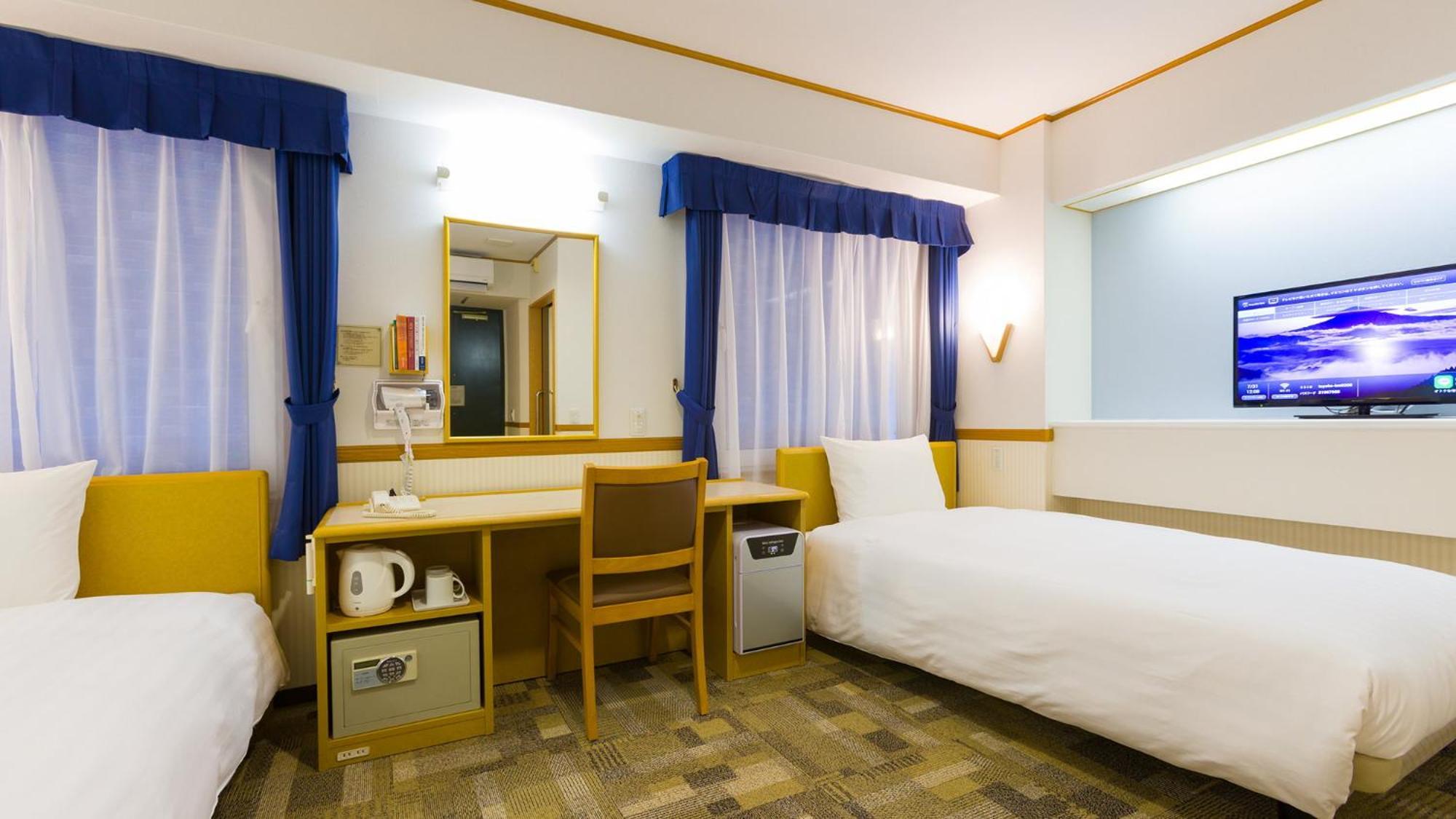 Toyoko Inn Tokyo Eki Shin Ohashi Mae Room photo
